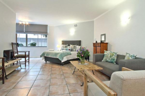 Blue Waters Studio 12 in Sea Point